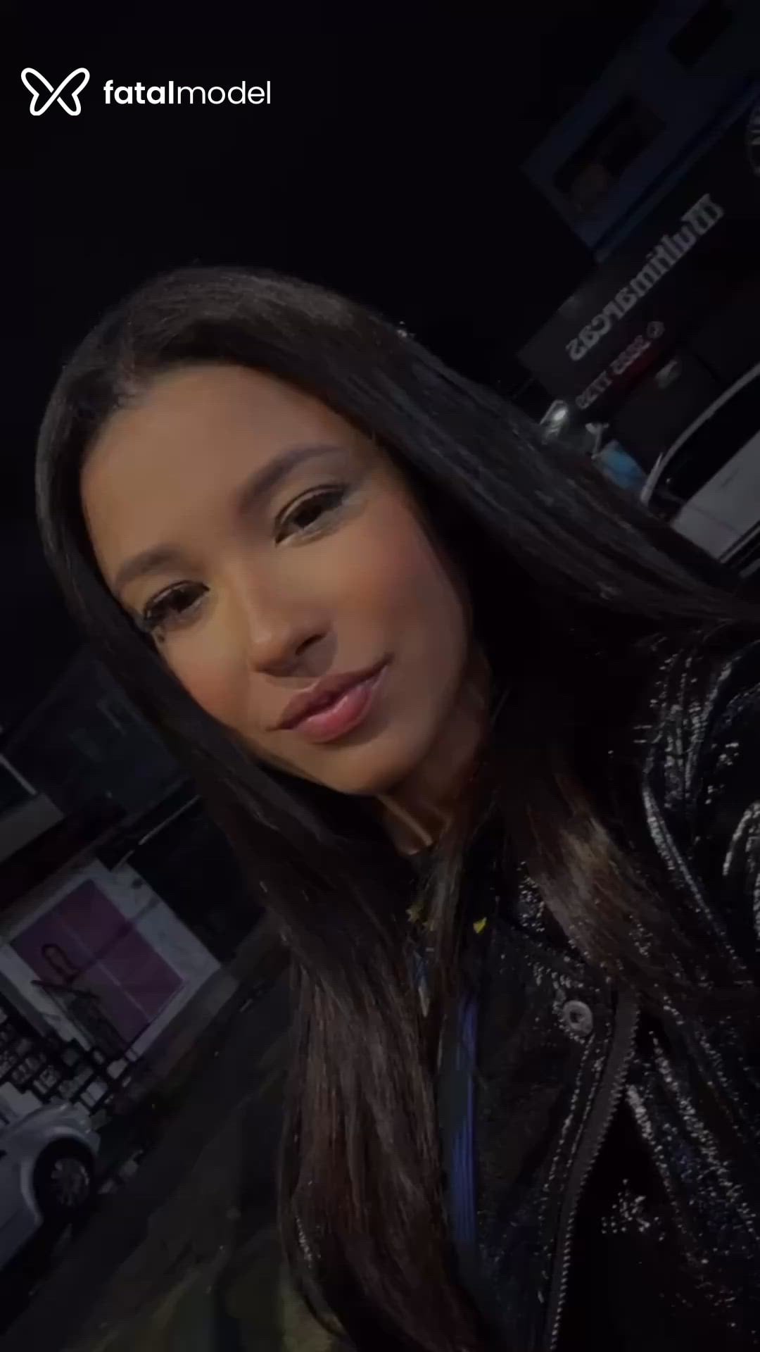 Acompanhante mulher com cabelo castanho de olhos castanhos em Teresópolis Acompanhante mulher com cabelo castanho de olhos castanhos em Teresópolis - Bella