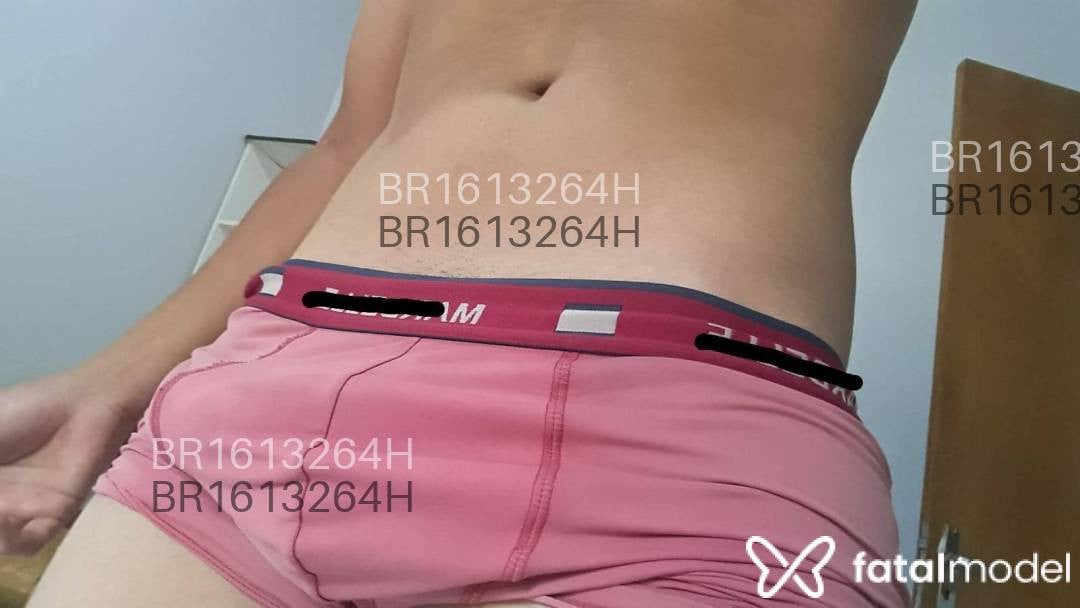 Acompanhante homem morena (o) de olhos castanhos em Toledo Acompanhante homem morena (o) de olhos castanhos em Toledo - Henrique Santos