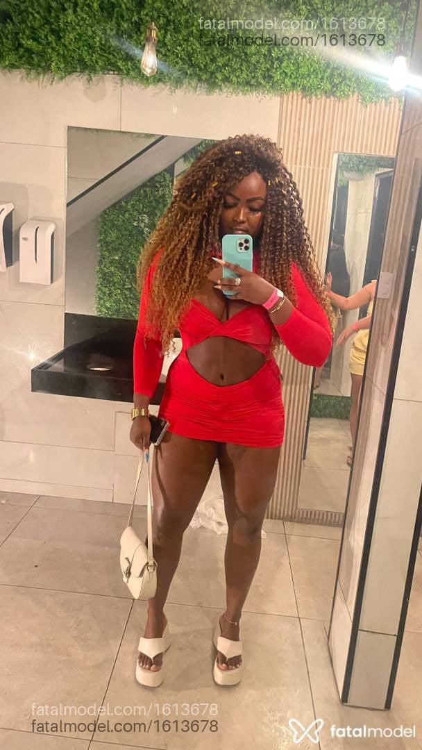 Acompanhante mulher morena (o) de olhos castanhos em Campina Grande - YANDARA CASTILHO