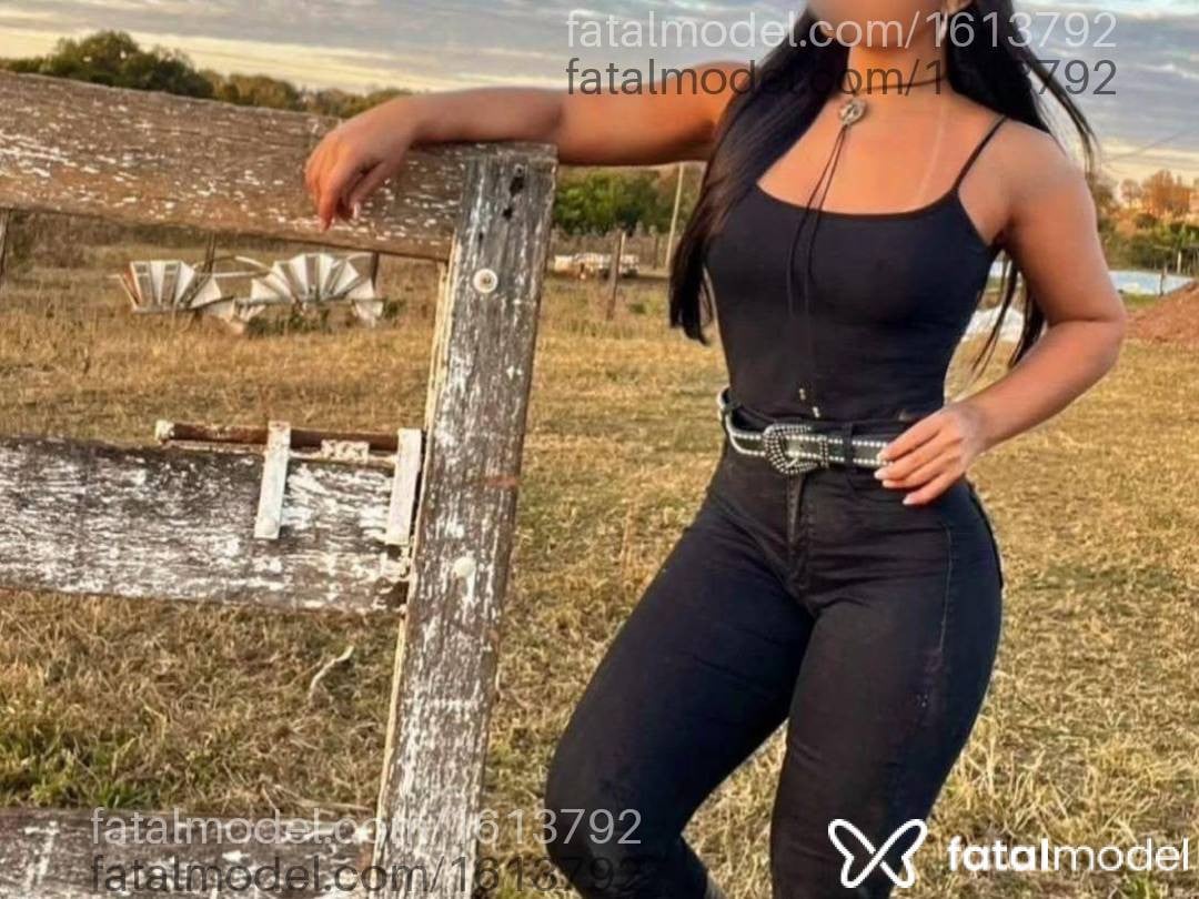 Acompanhante mulher morena (o) de olhos castanhos em Fortaleza - Mel Albuquerque