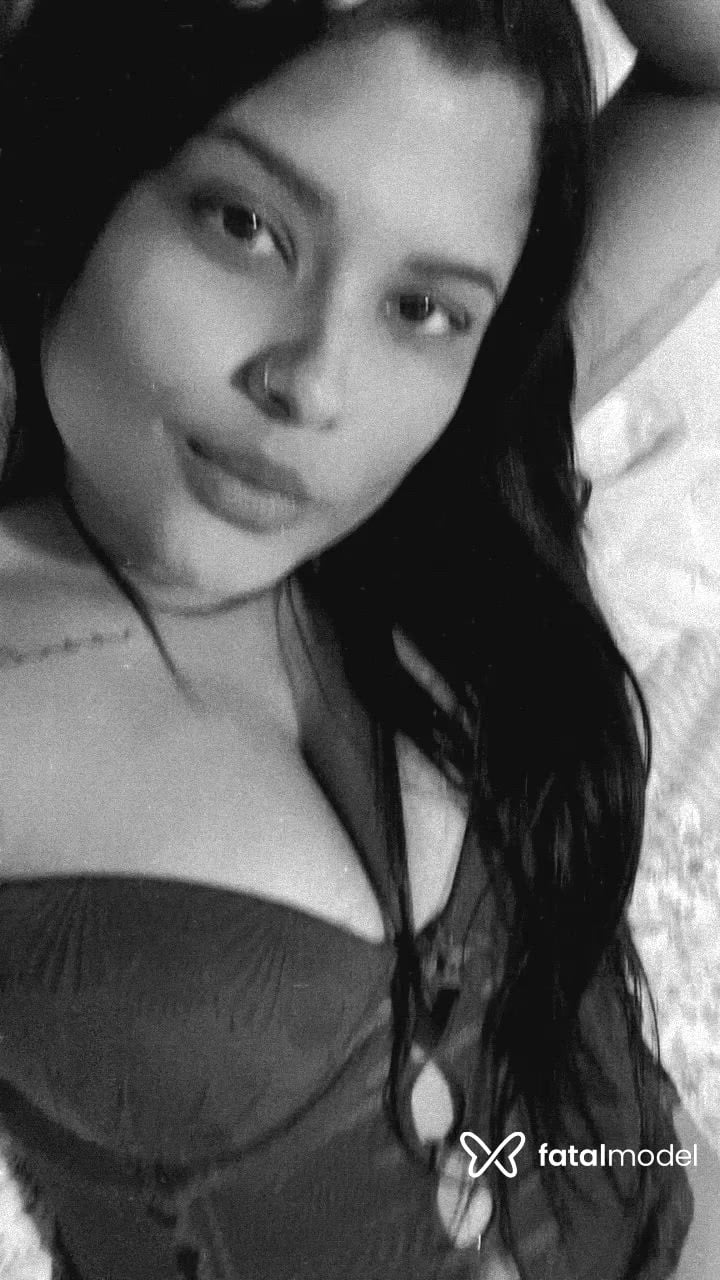 Acompanhante mulher morena (o) de olhos castanhos - Jade Fonseca