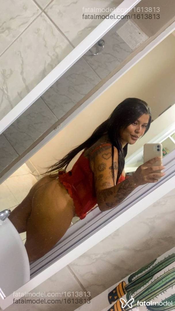 Acompanhante mulher morena (o) de olhos castanhos - Jade Fonseca