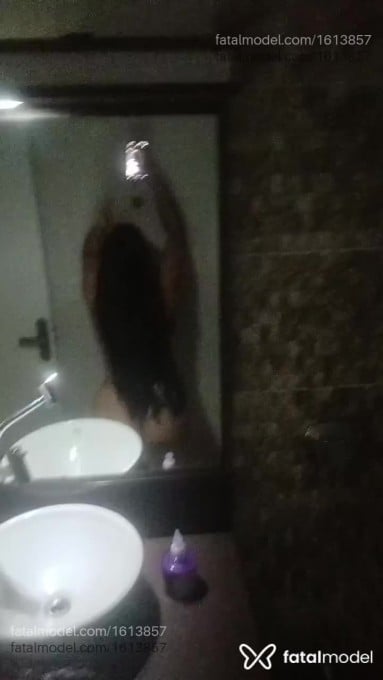 Acompanhante mulher com cabelo castanho de olhos castanhos em Santa Cruz do Sul Acompanhante mulher com cabelo castanho de olhos castanhos em Santa Cruz do Sul - Rafaella