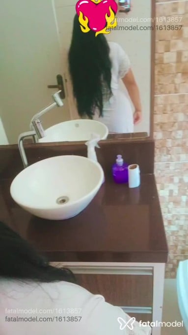 Acompanhante mulher com cabelo castanho de olhos castanhos em Santa Cruz do Sul Acompanhante mulher com cabelo castanho de olhos castanhos em Santa Cruz do Sul - Rafaella