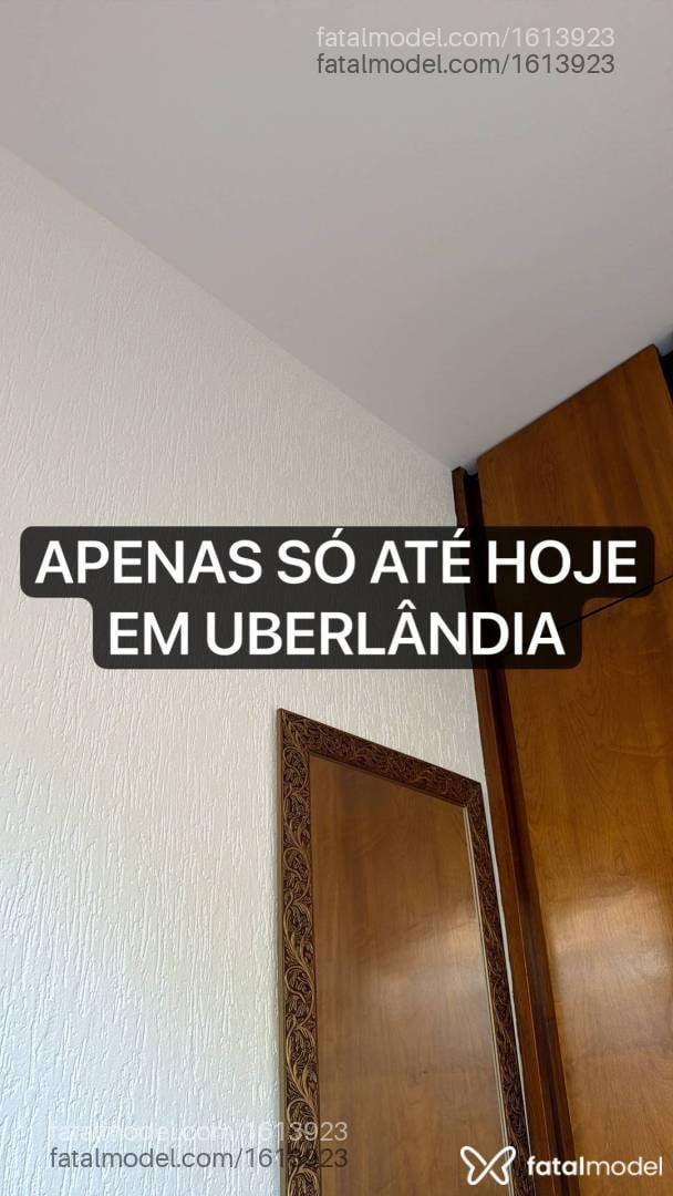 Acompanhante travesti morena (o) de olhos pretos - Natacha marçala