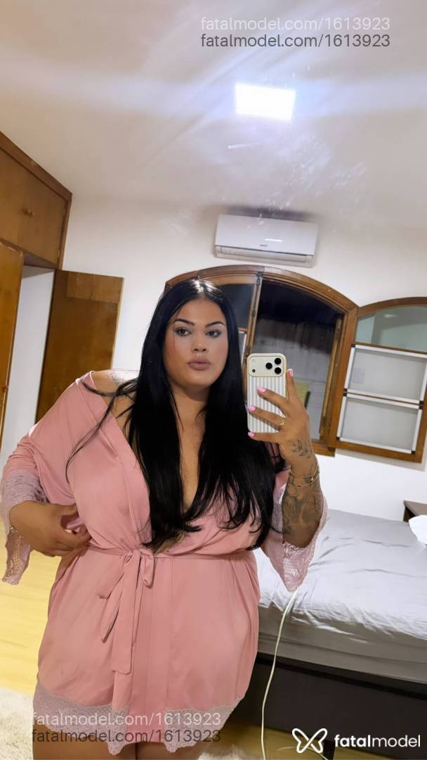 Acompanhante travesti morena (o) de olhos pretos - Natacha marçala