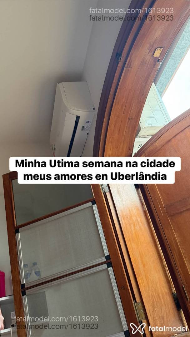 Acompanhante travesti morena (o) de olhos pretos - Natacha marçala