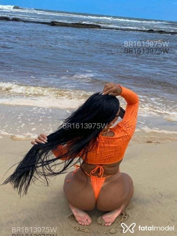 Acompanhante mulher morena (o) de olhos pretos em Pindamonhangaba - Ana Beatriz