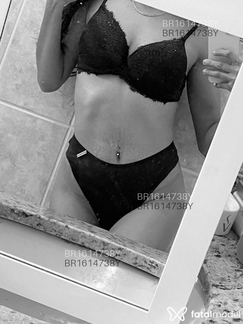 Acompanhante mulher morena (o) de olhos castanhos em Cascavel - Maria Luiza