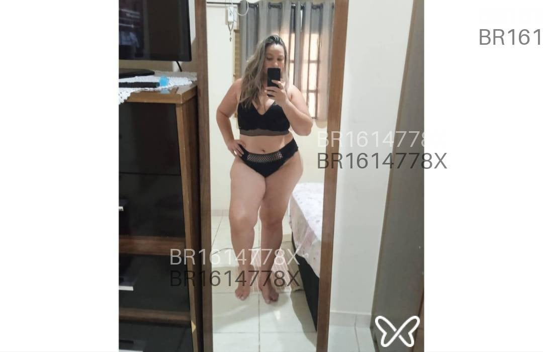 Acompanhante mulher com cabelo castanho de olhos castanhos em Andradina - Larissa