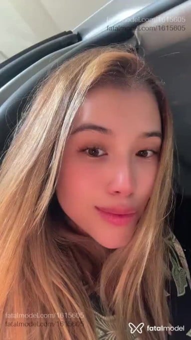 Acompanhante mulher morena (o) de olhos castanhos em Goiânia Acompanhante mulher morena (o) de olhos castanhos em Goiânia - CELINE ALVES