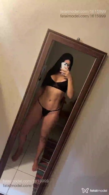 Acompanhante mulher morena (o) de olhos mel em Brasília - Melissa Prada