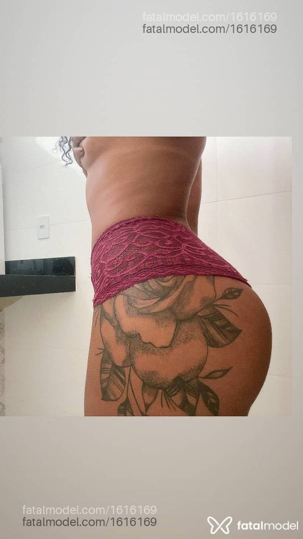Acompanhante mulher com cabelo castanho de olhos castanhos em São Mateus - Myrella Santos