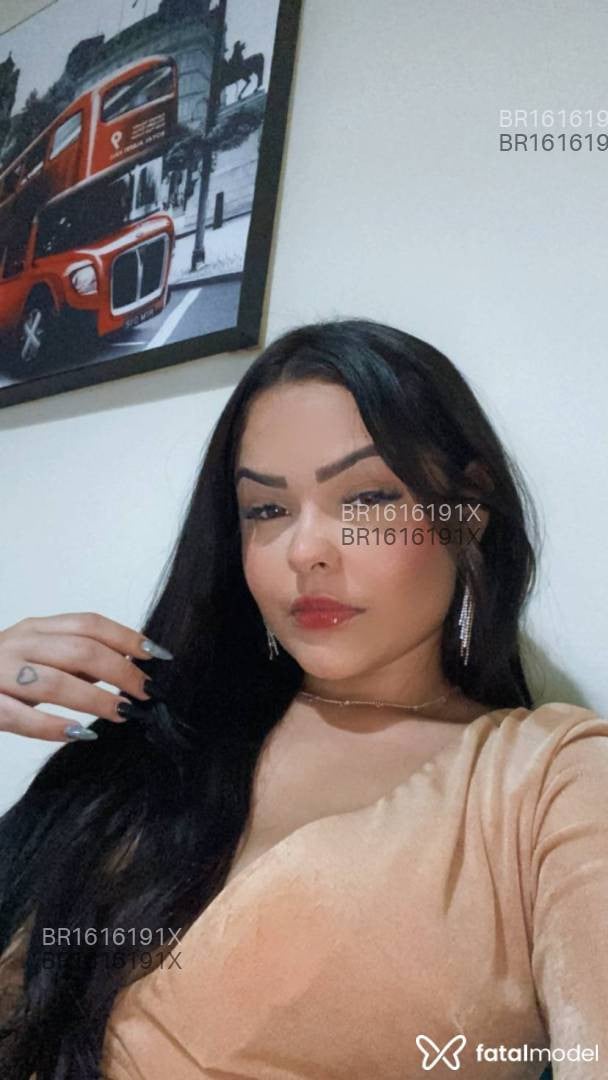Acompanhante mulher morena (o) de olhos castanhos em Uberaba - Isabella Duarte
