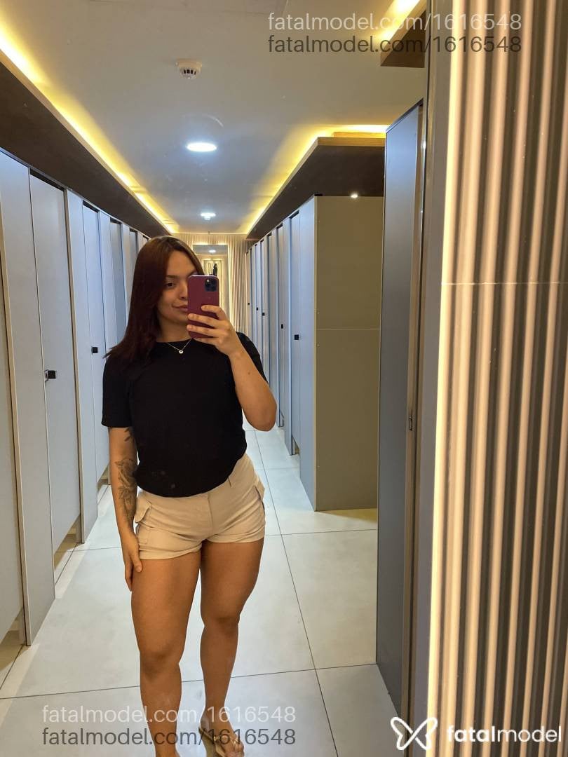 Acompanhante mulher com cabelo castanho de olhos castanhos em Maceió - Gaby Sampaio