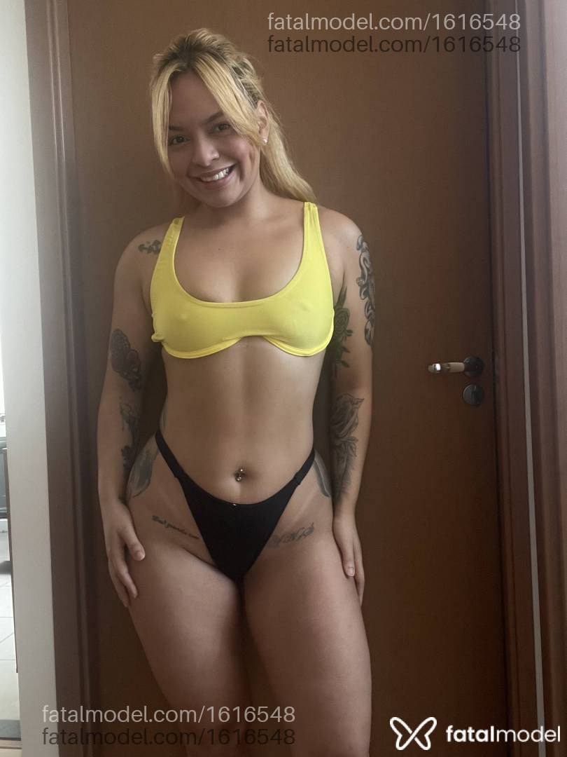 Acompanhante mulher com cabelo castanho de olhos castanhos - Gaby Sampaio