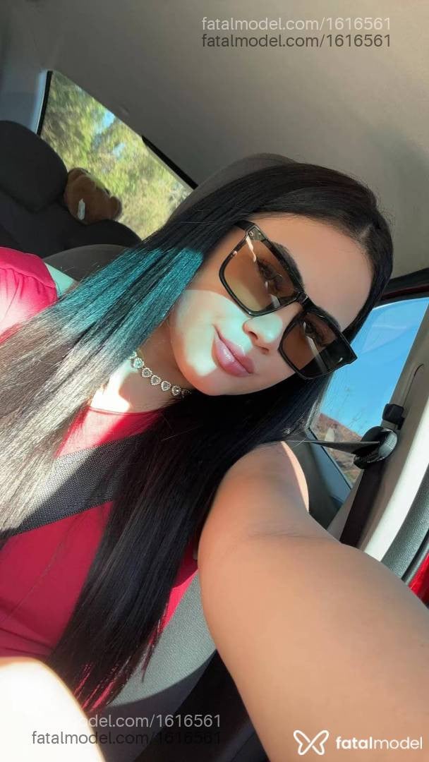 Acompanhante mulher morena (o) de olhos mel - Lays Correia