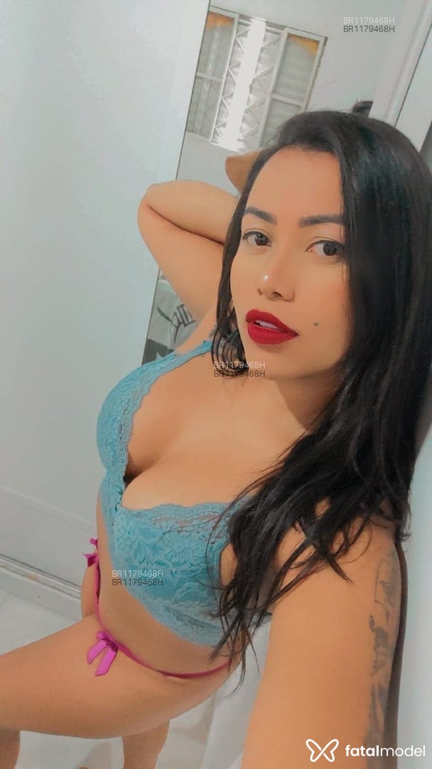 Acompanhante mulher com cabelo castanho de olhos castanhos em São Paulo Acompanhante mulher com cabelo castanho de olhos castanhos em São Paulo - nicoly