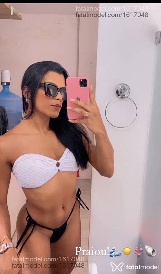 Acompanhante travesti morena (o) de olhos castanhos em Feira de Santana - Laura