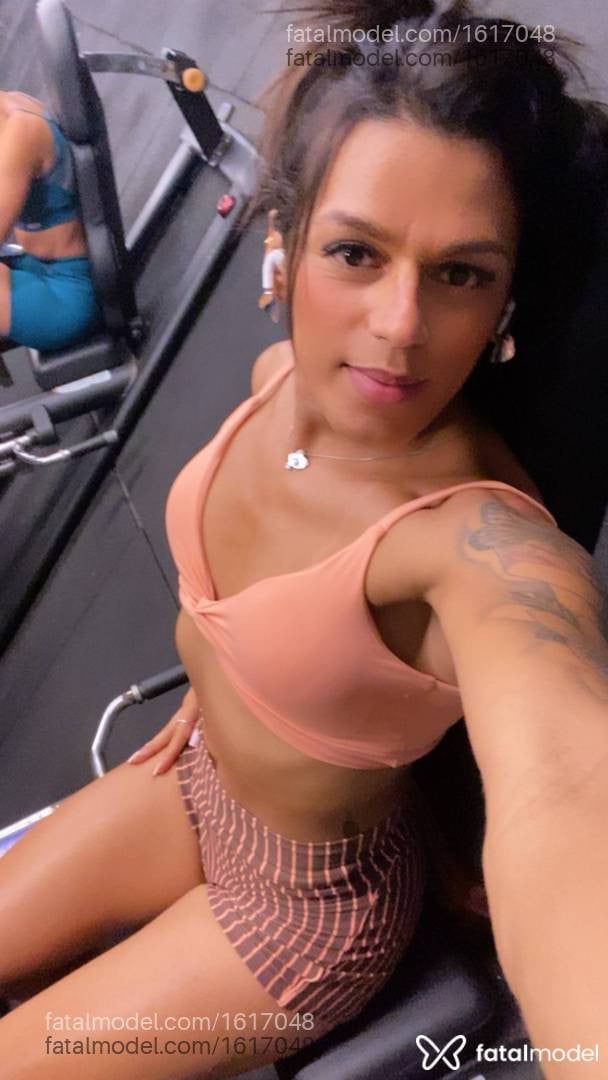Acompanhante travesti morena (o) de olhos castanhos em Feira de Santana - Laura