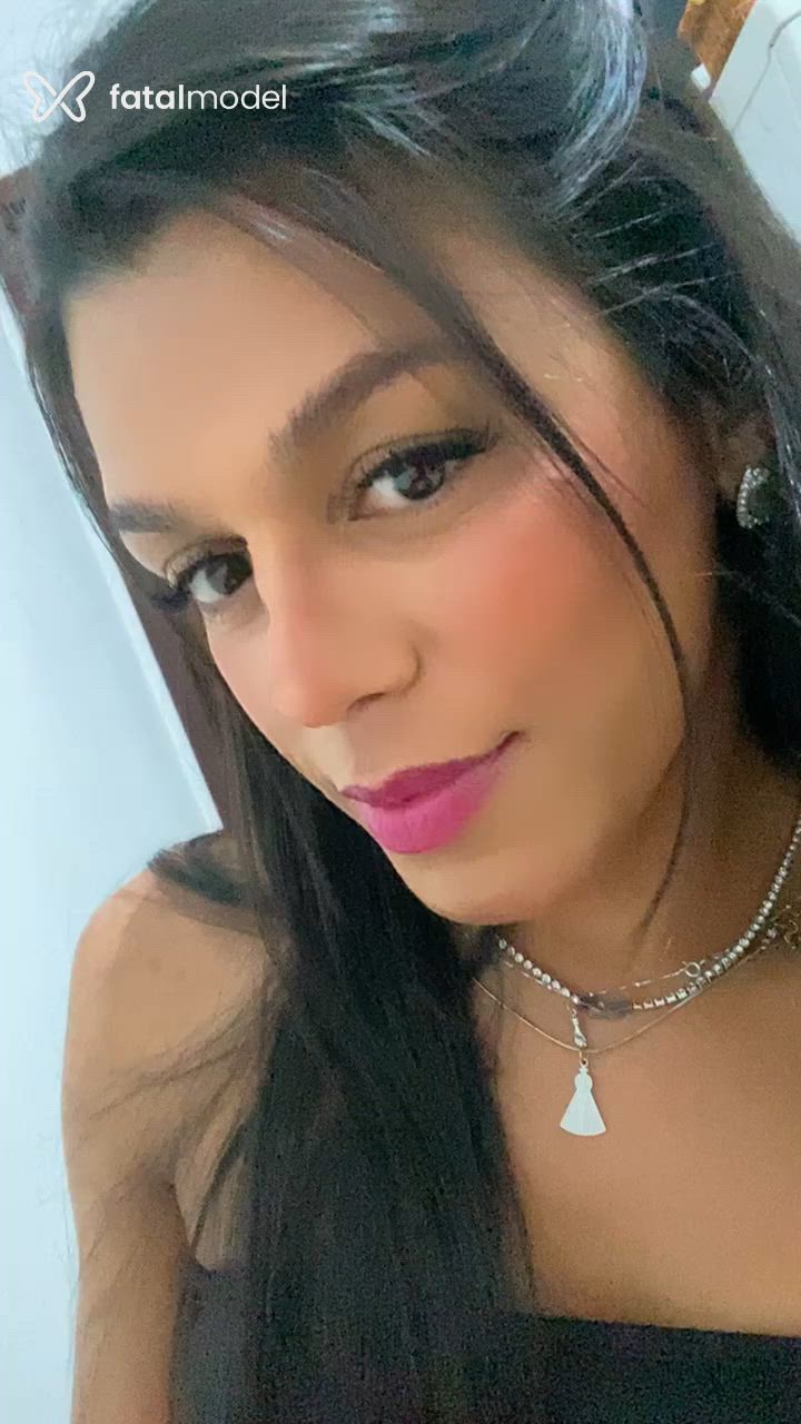 Acompanhante travesti morena (o) de olhos castanhos - Laura Acompanhante travesti morena (o) de olhos castanhos - Laura