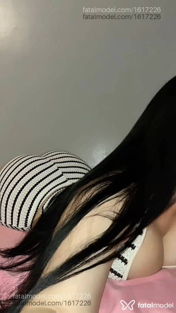 Acompanhante mulher com cabelo castanho de olhos castanhos em Araguaína - Amanda