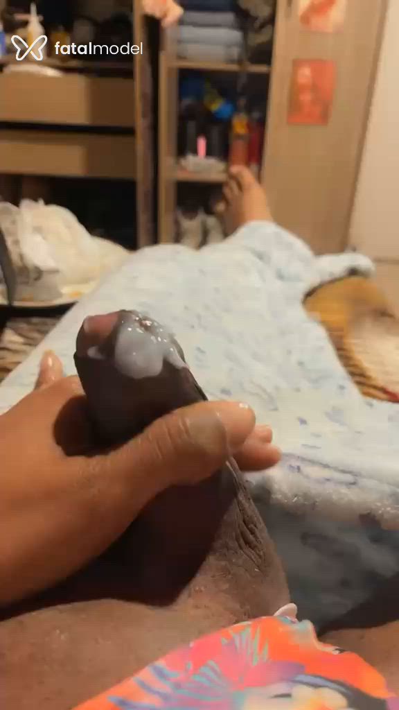 Acompanhante mulher trans morena (o) de olhos castanhos - Pietra