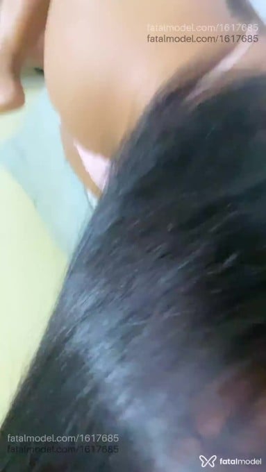 Acompanhante mulher com cabelo castanho de olhos castanhos - Vitória Borges Acompanhante mulher com cabelo castanho de olhos castanhos - Vitória Borges