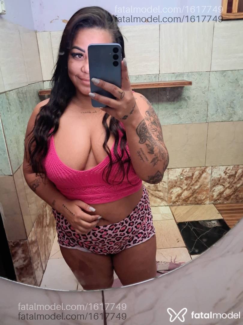 Acompanhante mulher com cabelo castanho de olhos castanhos em Bom Jesus de Goiás - Cristina