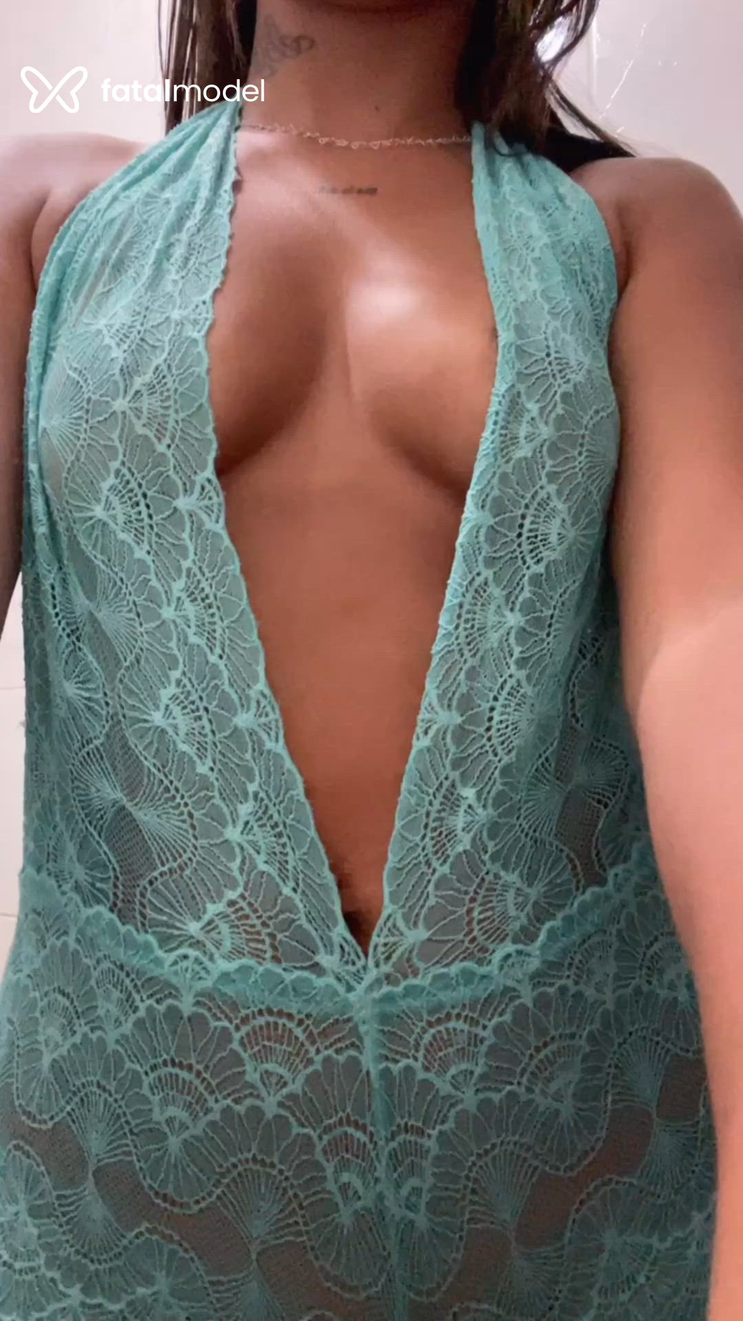 Acompanhante mulher morena (o) de olhos castanhos - Mel Bellini