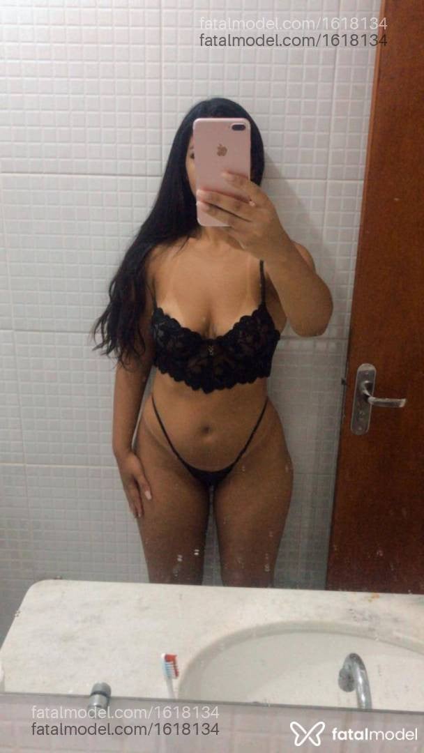 Acompanhante mulher morena (o) de olhos castanhos em Cachoeiro de Itapemirim - Eloá