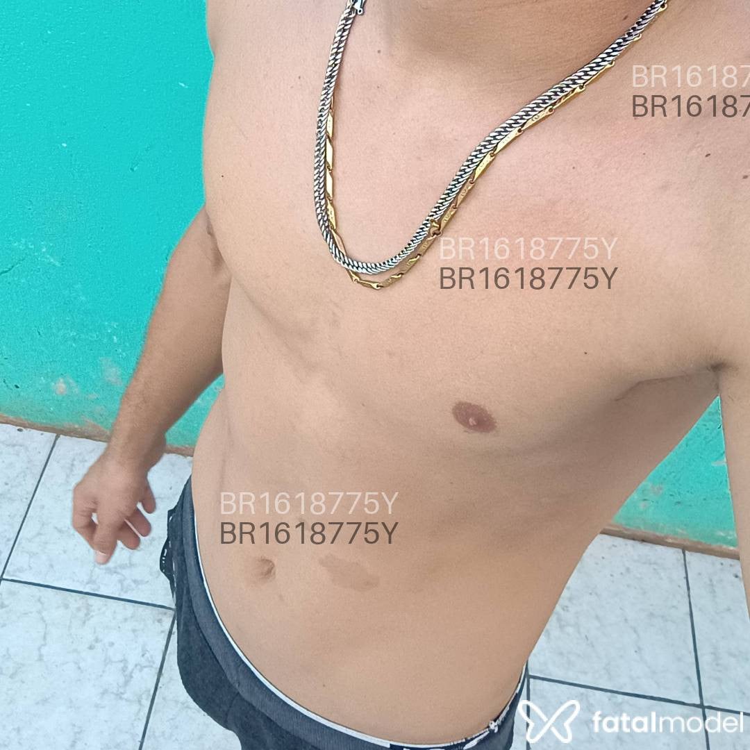 Acompanhante homem com cabelo castanho de olhos castanhos em Chapecó - Eddy Bryan