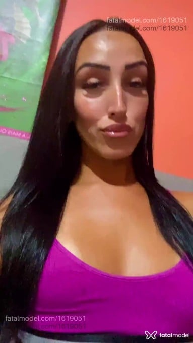 Acompanhante travesti com cabelo castanho de olhos castanhos em Alvorada - Andressa Araújo