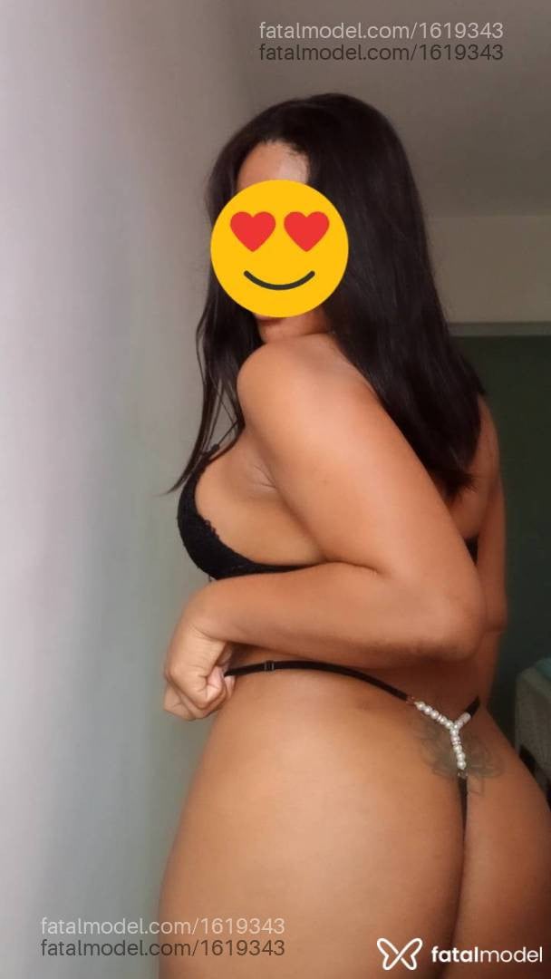Acompanhante mulher morena (o) de olhos castanhos - Mel