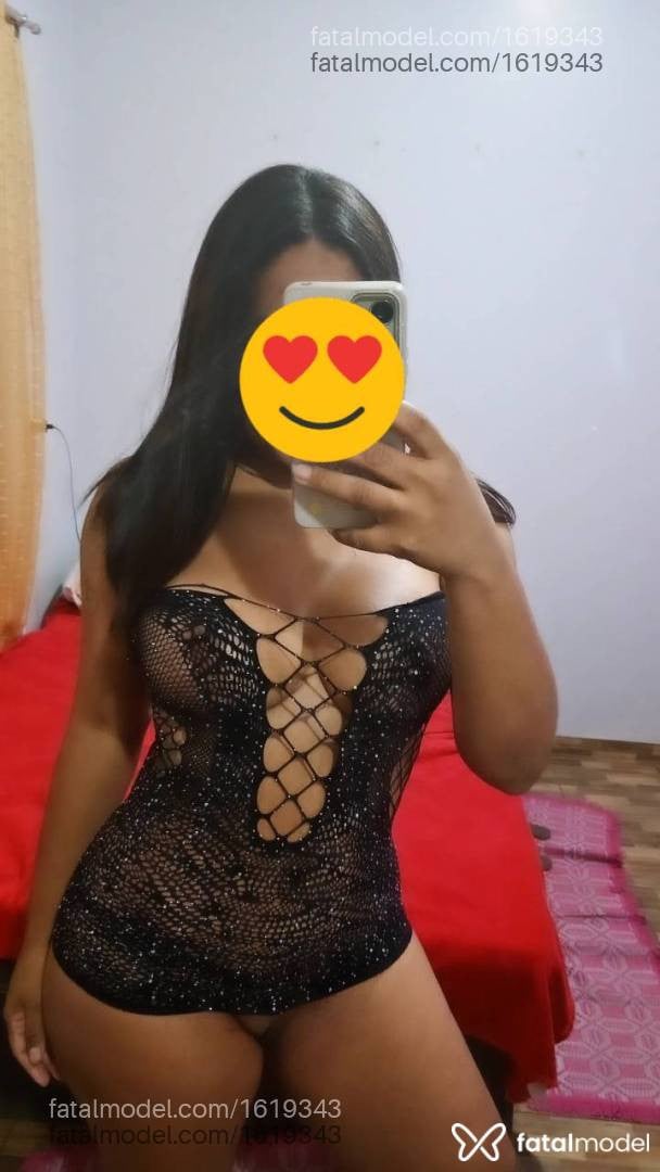 Acompanhante mulher morena (o) de olhos castanhos - Mel