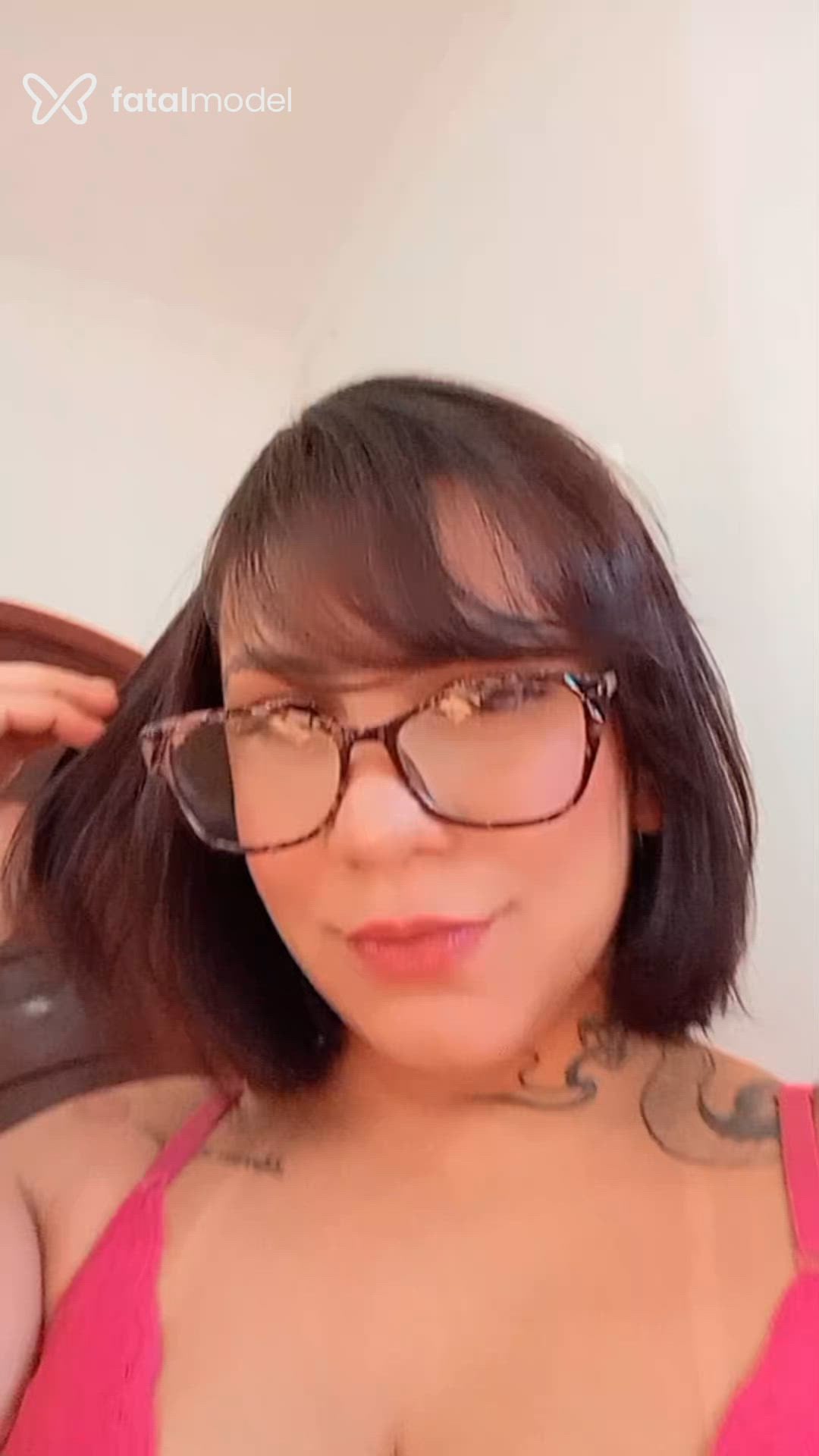 Acompanhante mulher com cabelo castanho de olhos castanhos em Atibaia Acompanhante mulher com cabelo castanho de olhos castanhos em Atibaia - Mia Maya