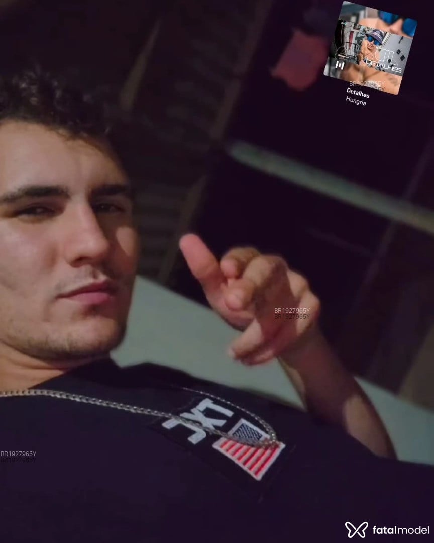 Acompanhante homem com cabelo castanho de olhos castanhos em Goiânia - Erick