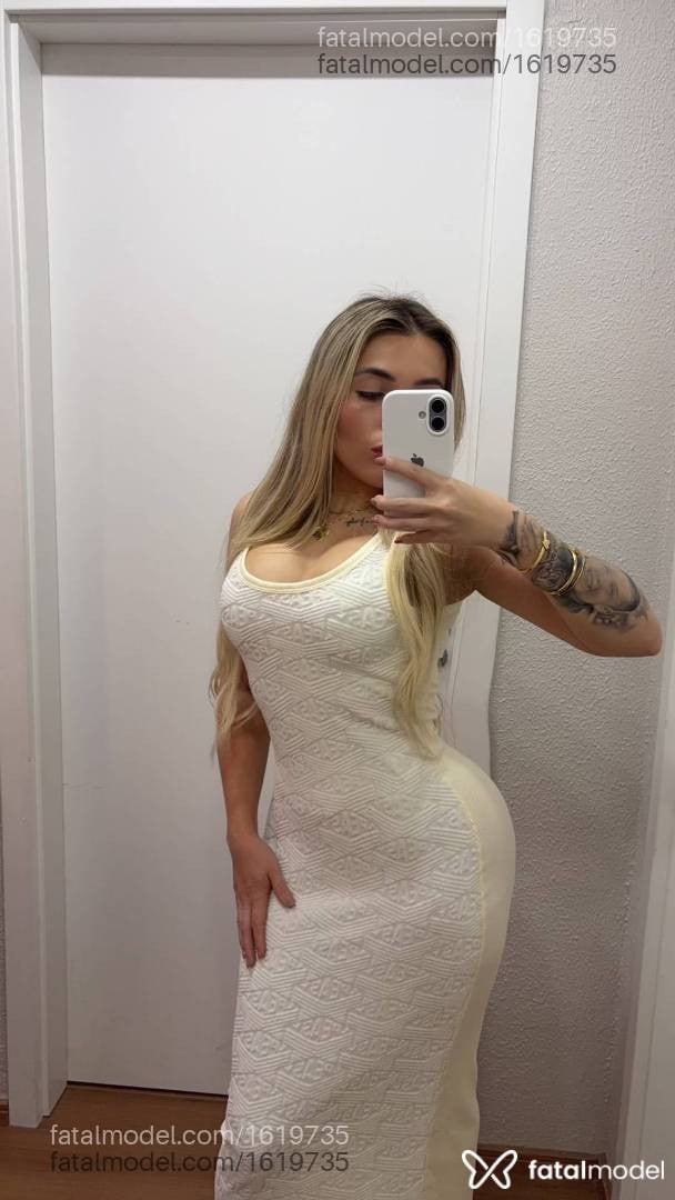 Acompanhante mulher loira (o) de olhos verdes - Vivi