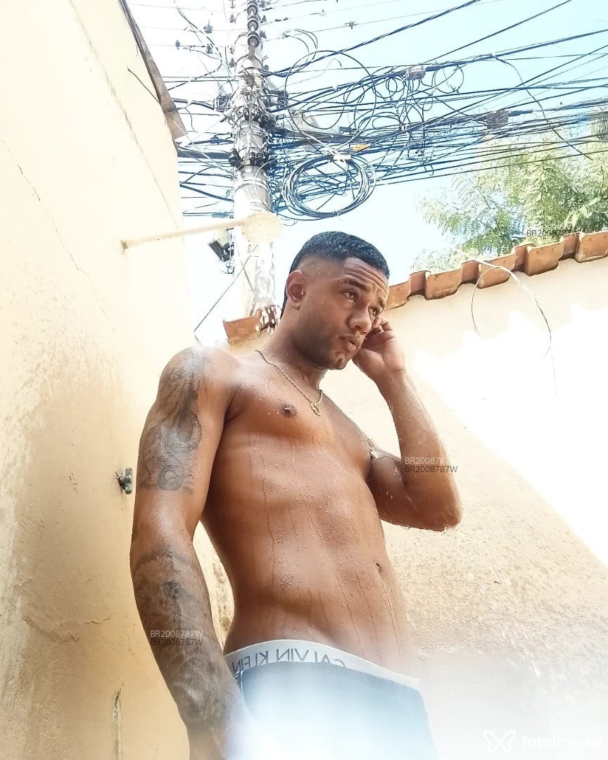 Acompanhante homem morena (o) de olhos castanhos em Rio de Janeiro Acompanhante homem morena (o) de olhos castanhos em Rio de Janeiro - Fabian Nascimentto