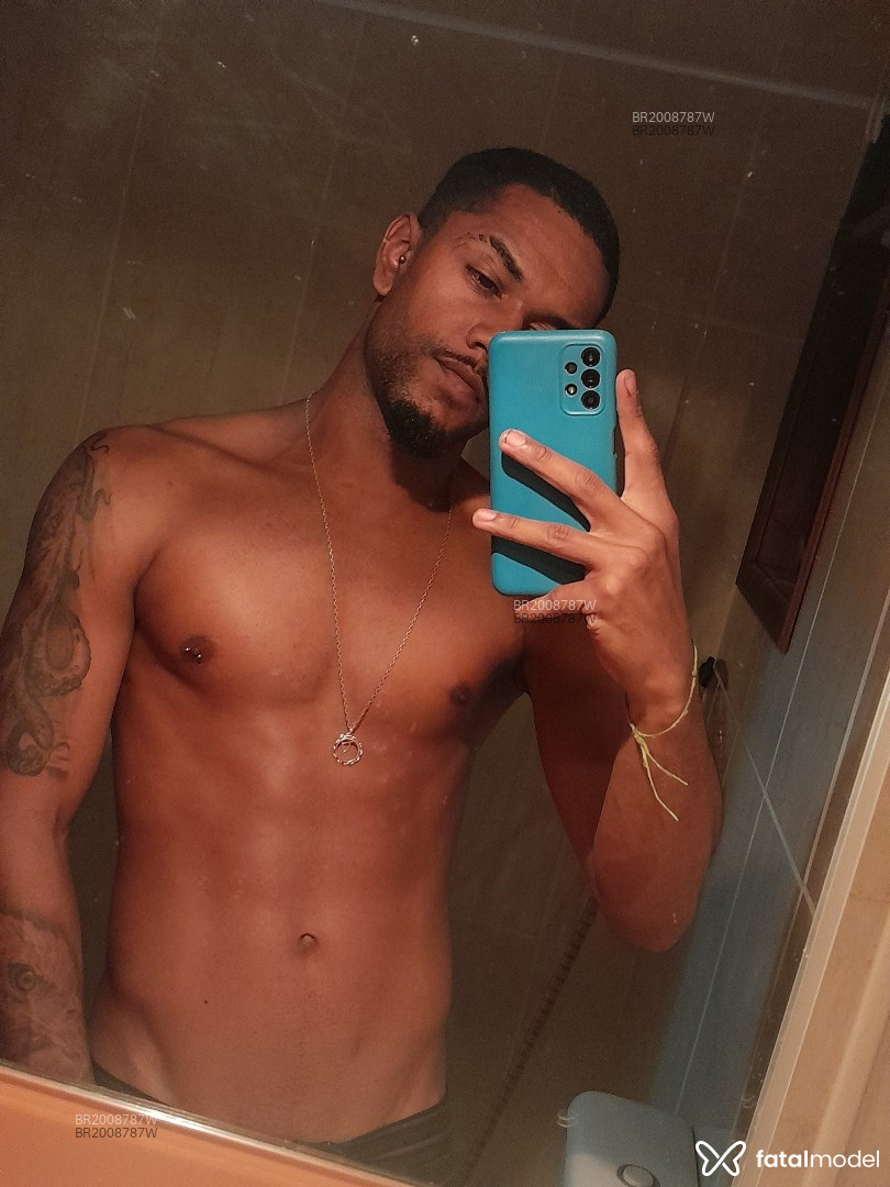 Acompanhante homem morena (o) de olhos castanhos em Rio de Janeiro Acompanhante homem morena (o) de olhos castanhos em Rio de Janeiro - Fabian Nascimentto
