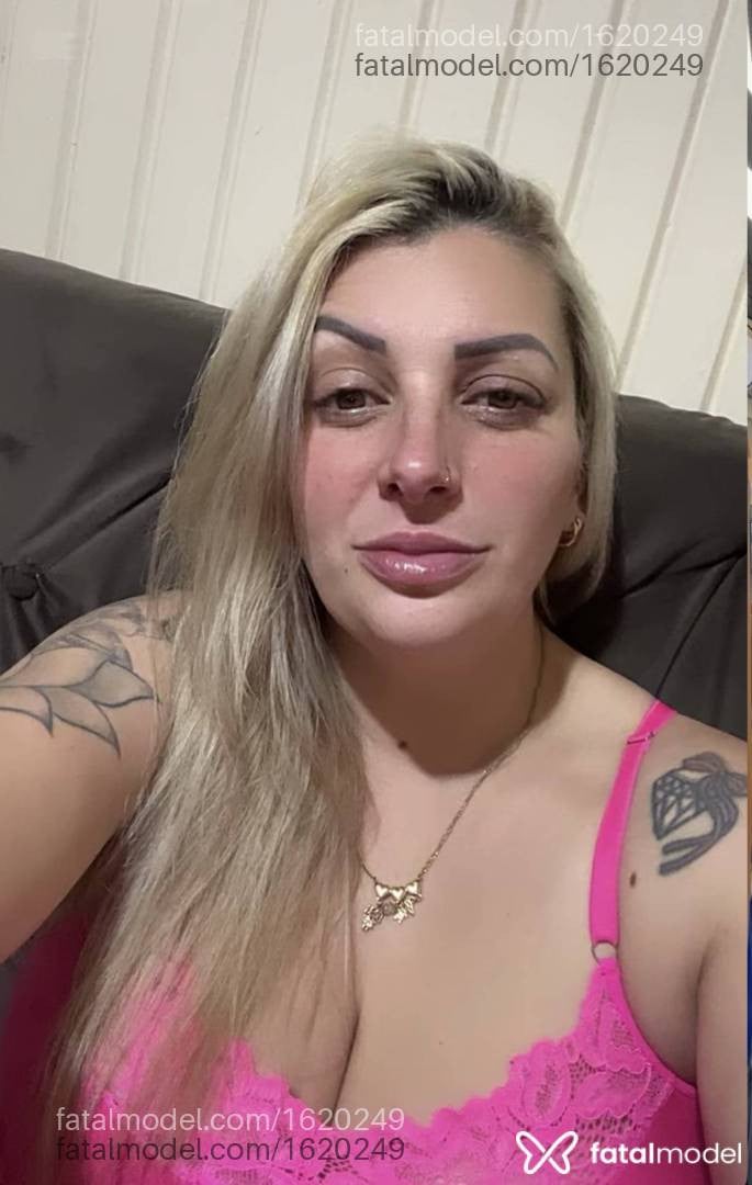Acompanhante mulher loira (o) de olhos mel - JULIANA ALVES