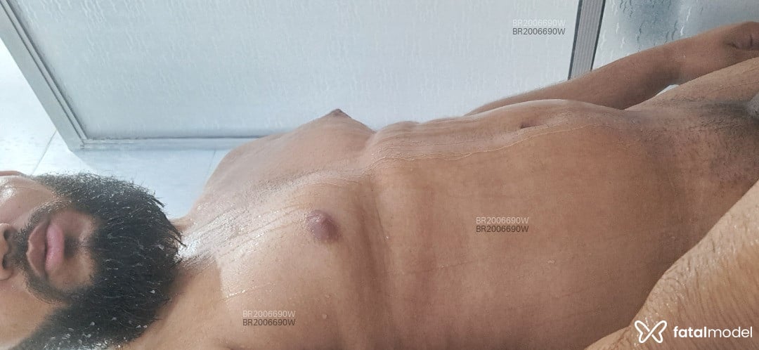Acompanhante homem morena (o) de olhos castanhos em Ponta Grossa - Marcos