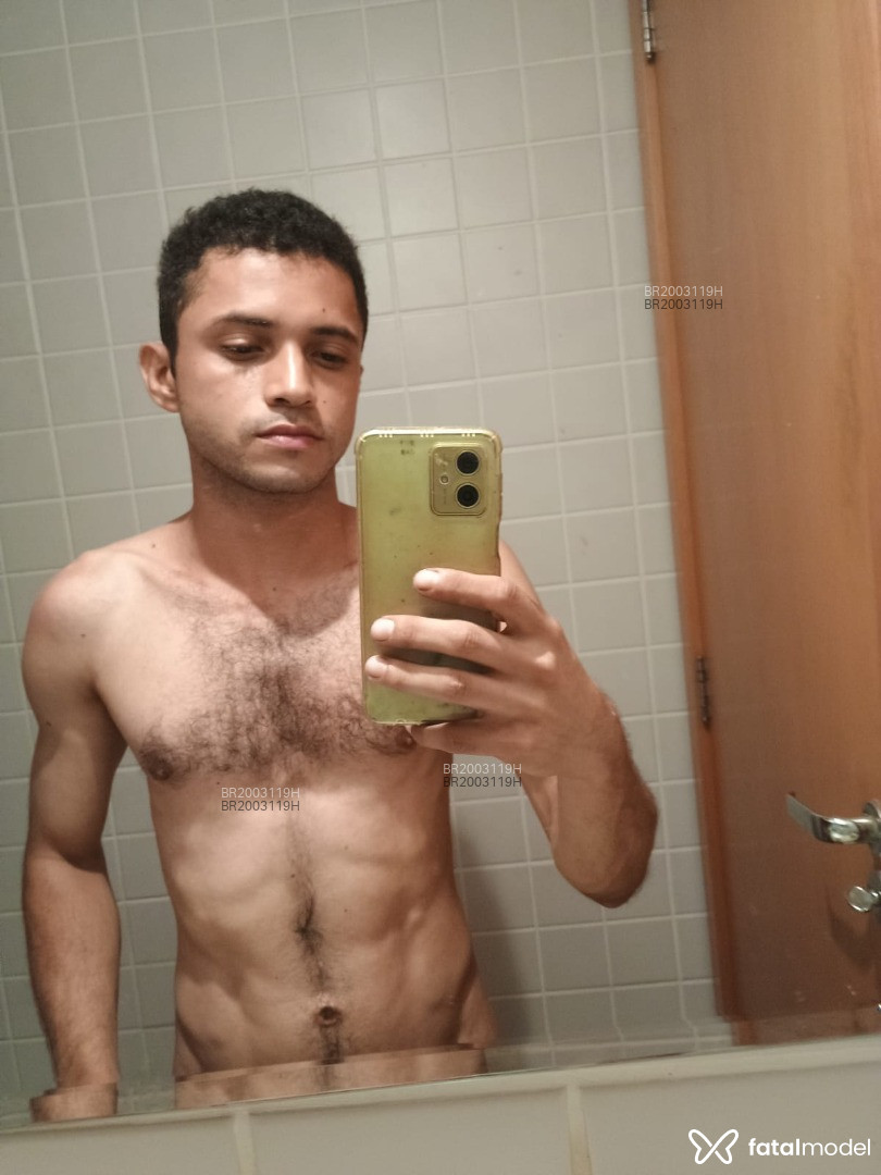 Acompanhante homem morena (o) de olhos pretos em Goiânia - Fernan Gods