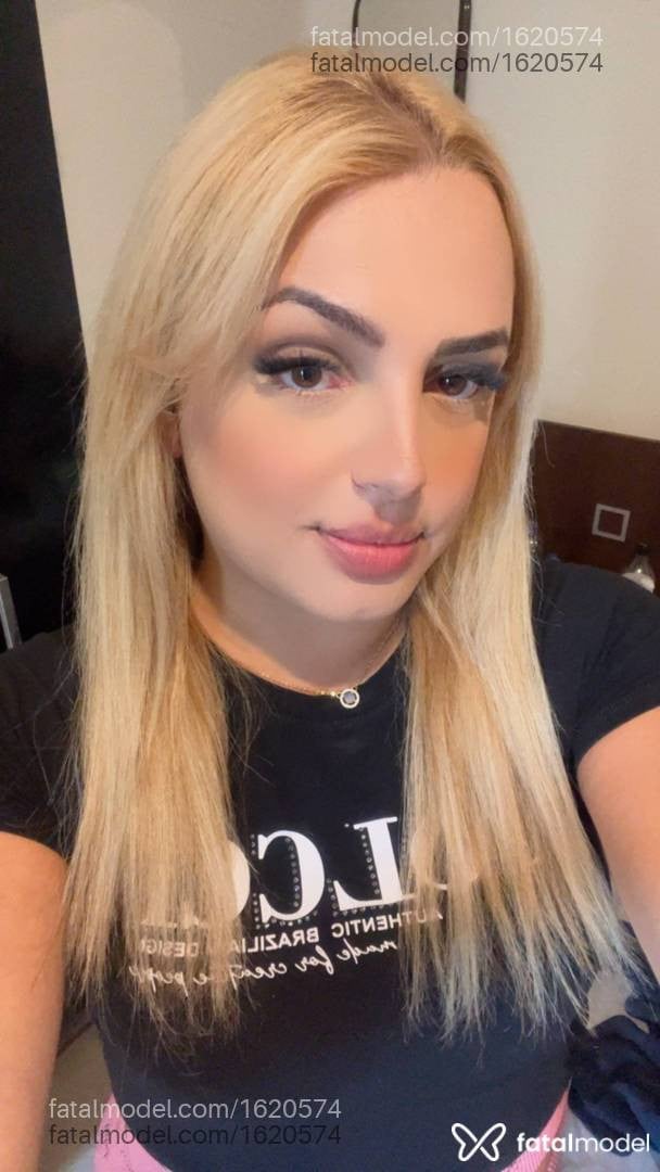 Acompanhante mulher trans loira (o) de olhos castanhos em Campinas - Marianne Salimeni