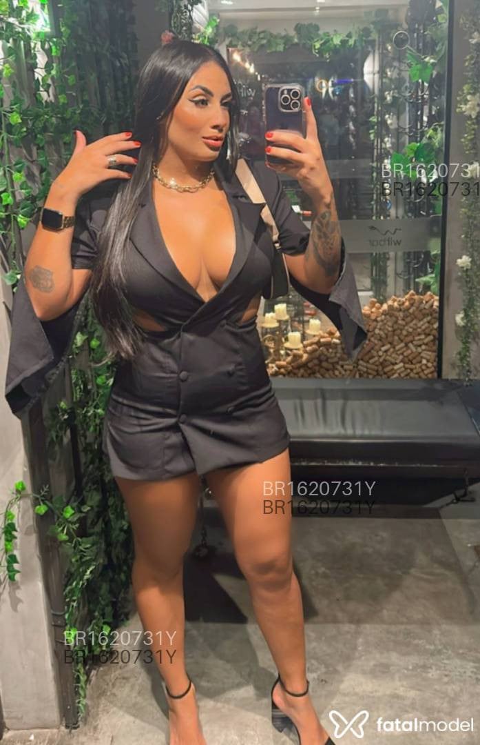 Acompanhante mulher morena (o) de olhos castanhos em Mafra - Naty Nunes