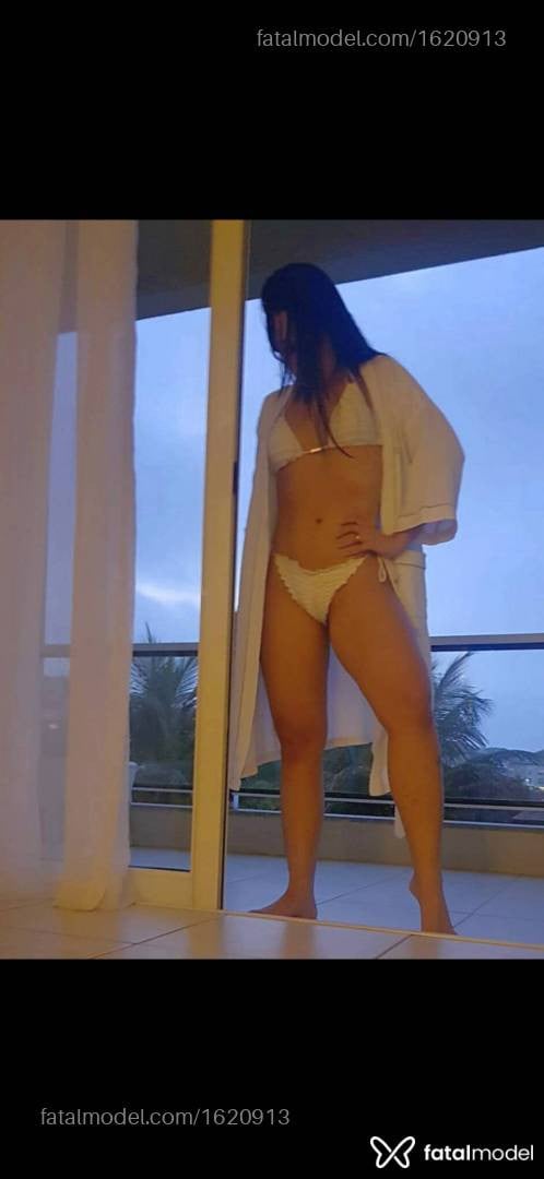 Acompanhante mulher morena (o) de olhos pretos - Ana Maria