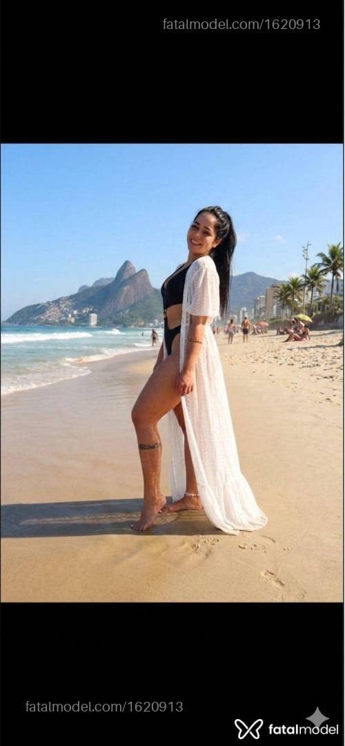 Acompanhante mulher morena (o) de olhos pretos - Kaka