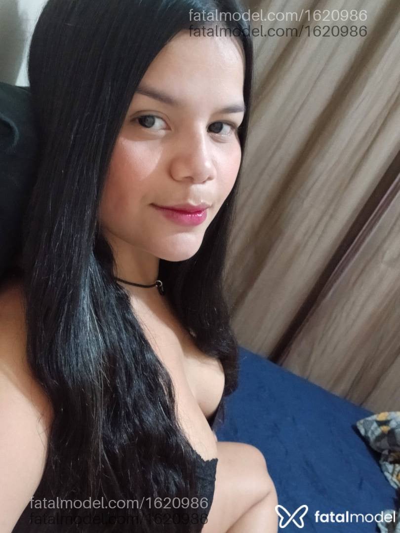 Acompanhante mulher morena (o) de olhos castanhos - Pillar