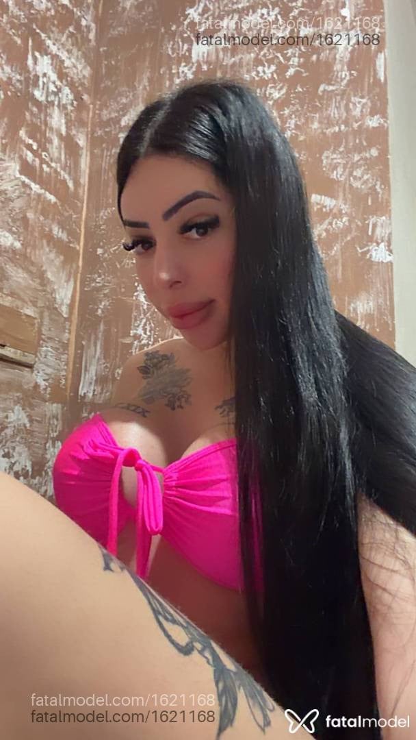 Acompanhante mulher trans morena (o) de olhos pretos - Késsia