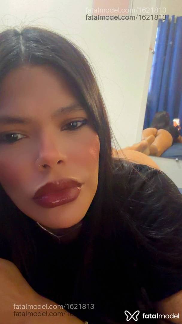 Acompanhante mulher morena (o) de olhos pretos - Belle Jolie